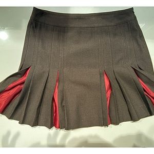 City DKNY "Charming School" Pleated Mini Skirt Brown / Red